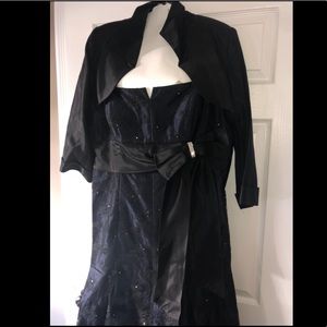 Mother of the bride/groom gown